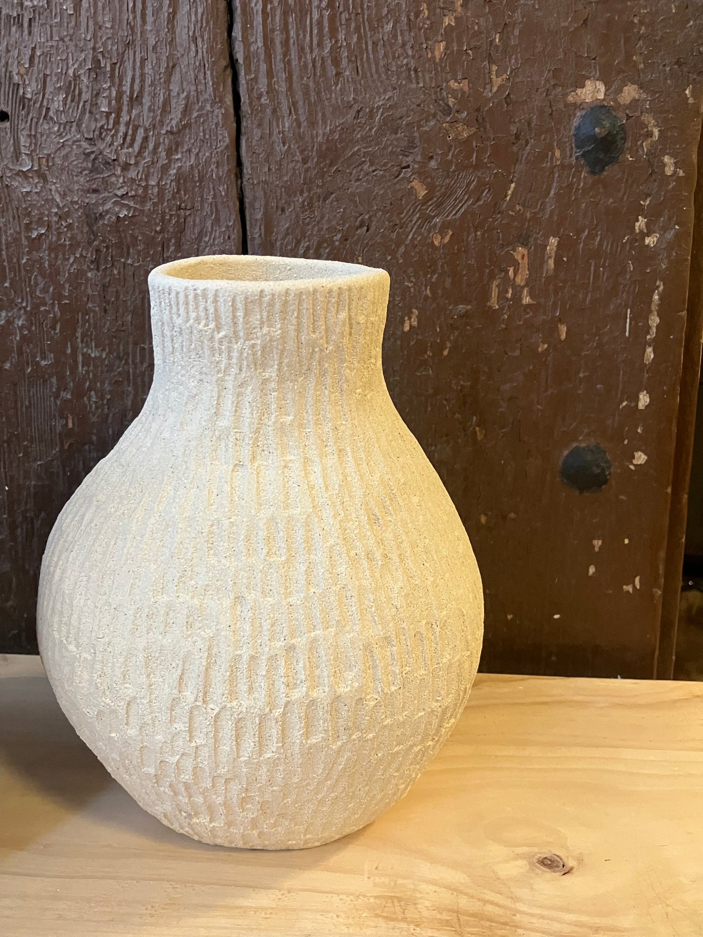 a1523 Big white vase